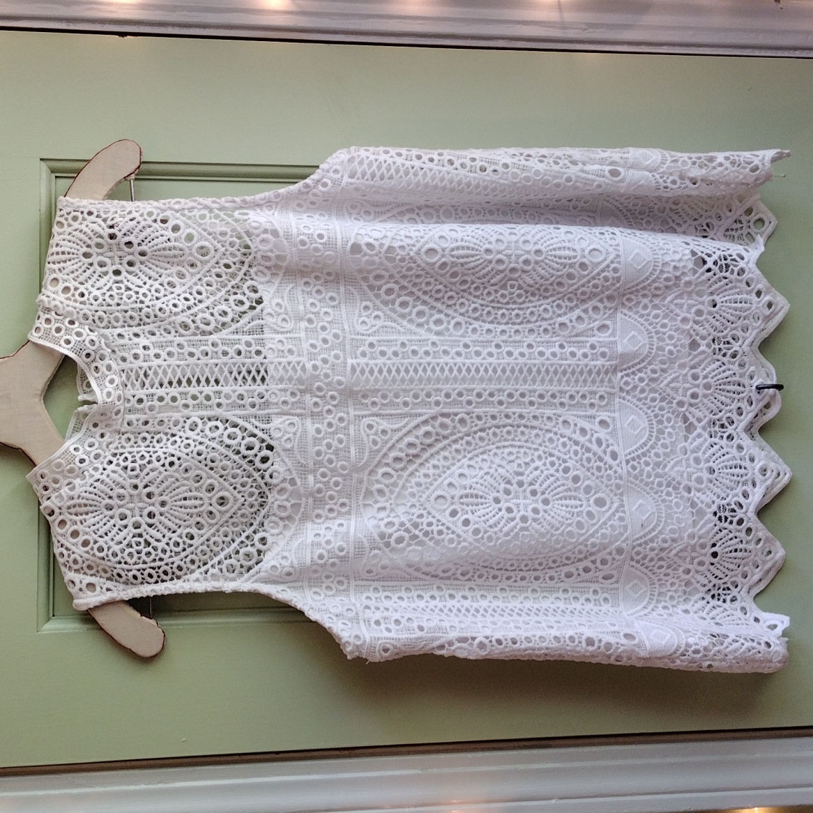 Women's Calligraphie Lacey Crochet White Summer Sleeveless Blouse S